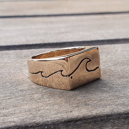 High Tide Signet Ring